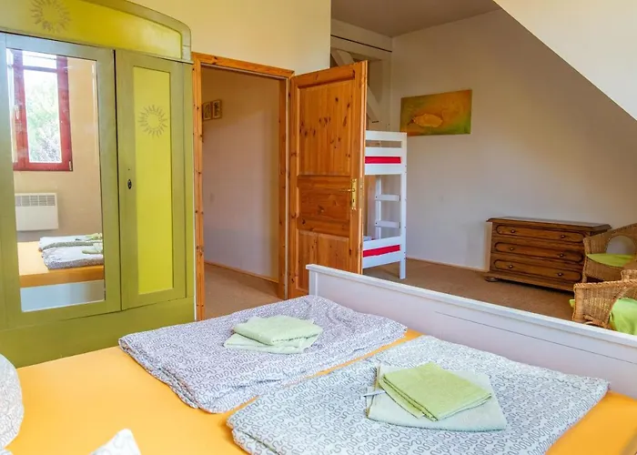 Nonnendorf Apartment *